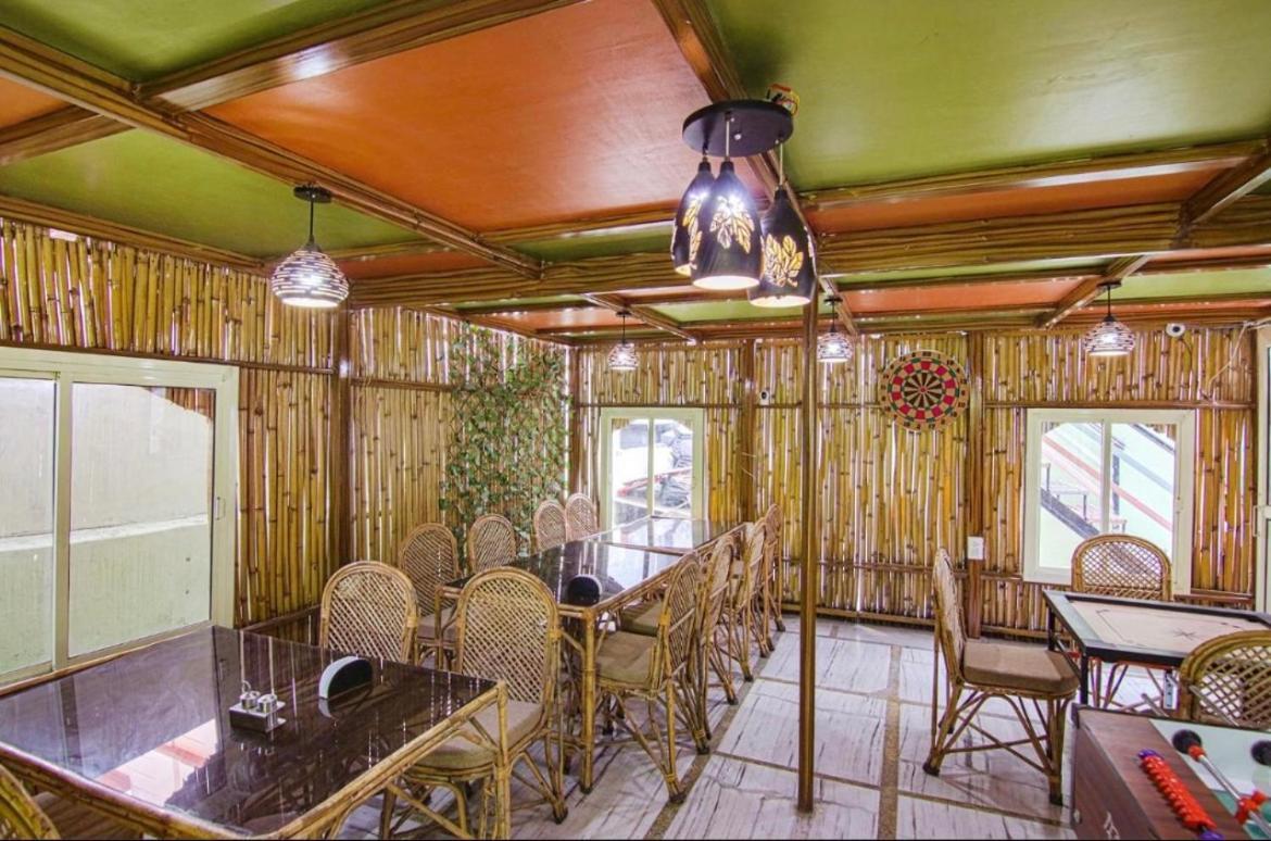 The For You Hotel & Restaurant Rishīkesh 外观 照片
