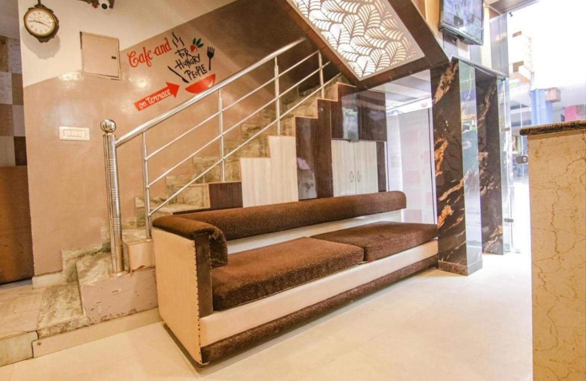 The For You Hotel & Restaurant Rishīkesh 外观 照片